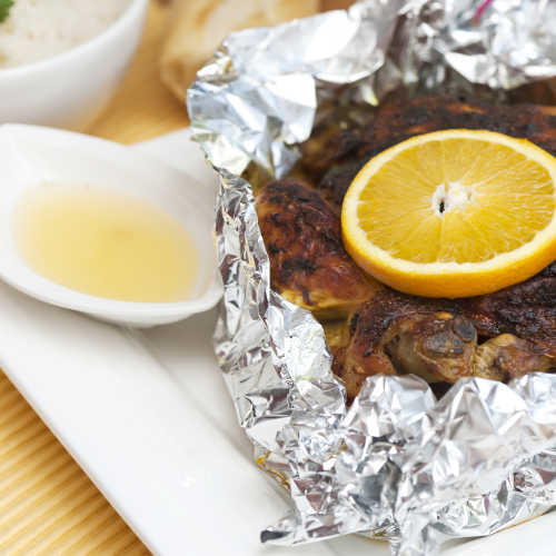 Appelsiininen currykana ja sitrusdippiä