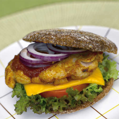 Rukiinen kanaburger ja chiliketsuppi