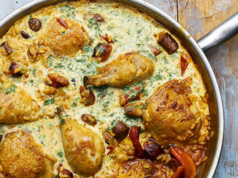 Kanapaella con chorizo