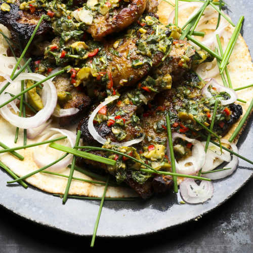 Turkkilainen kana ja chili-oliivirelissi 